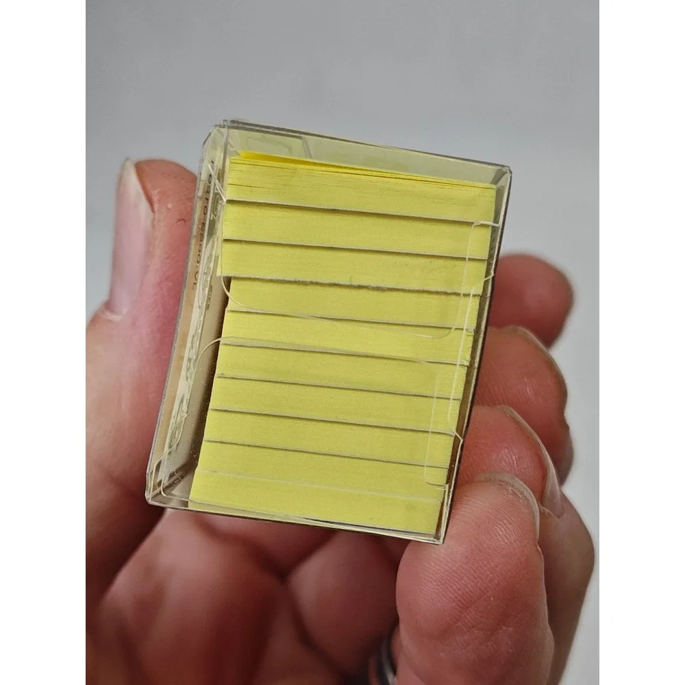 New Supreme 3M Yellow Post-it Notes SS24 2.95 